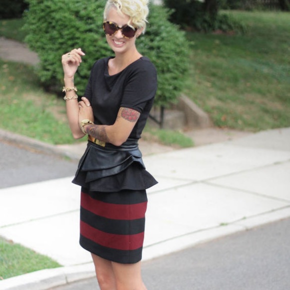 Zara Striped Mini Skirt - Picture 2 of 4